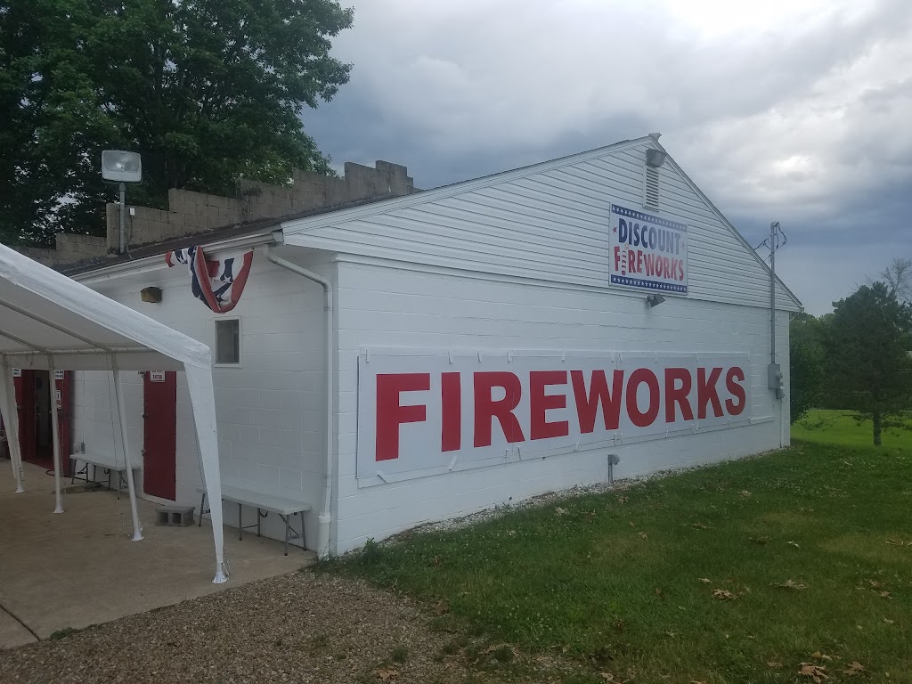 Discount Fireworks | 1501 Deermont Ave NW, Massillon, OH 44647, USA | Phone: (330) 837-8787