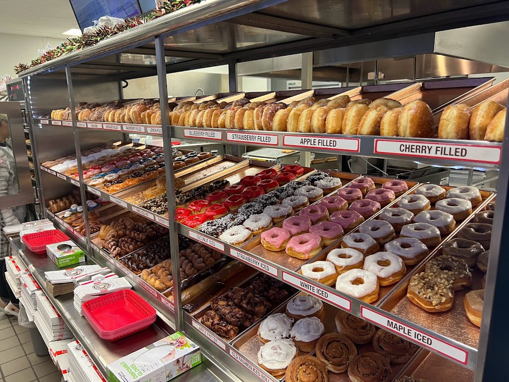 Shipley Do-Nuts Grapevine | 604 E Northwest Hwy, Grapevine, TX 76051, USA | Phone: (817) 527-5444