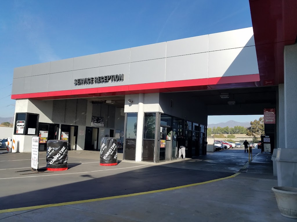 Toyota of Glendora Service | 1949 Auto Centre Dr, Glendora, CA 91740, USA | Phone: (909) 305-2000