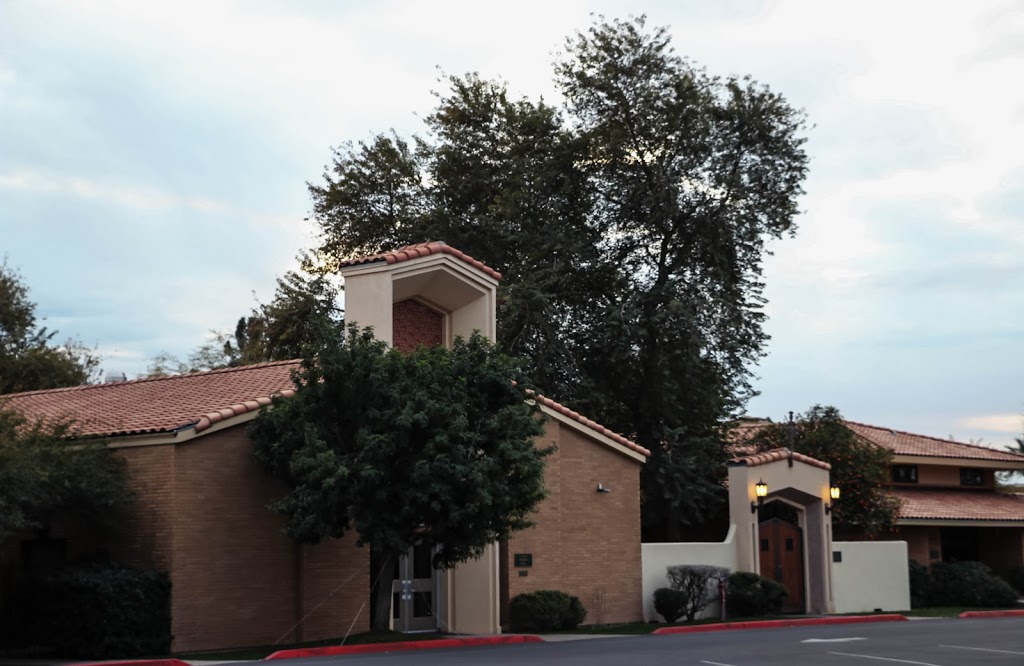 Saint Theresa Catholic Church | 5045 E Thomas Rd, Phoenix, AZ 85018, USA | Phone: (602) 840-0850