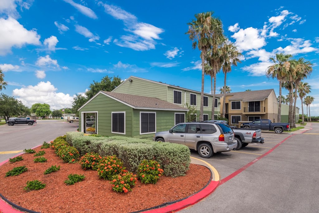 Lands End Apartments | 2302 Westlake Cir S, Ingleside, TX 78362, USA | Phone: (361) 643-7531