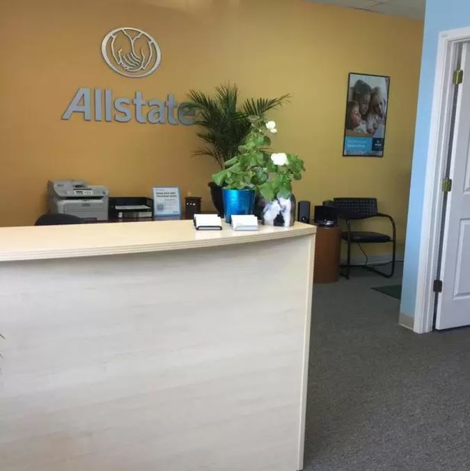 Claire Roshak: Allstate Insurance | 16300 SW Hart Rd Ste C, Beaverton, OR 97007, USA | Phone: (503) 641-6500