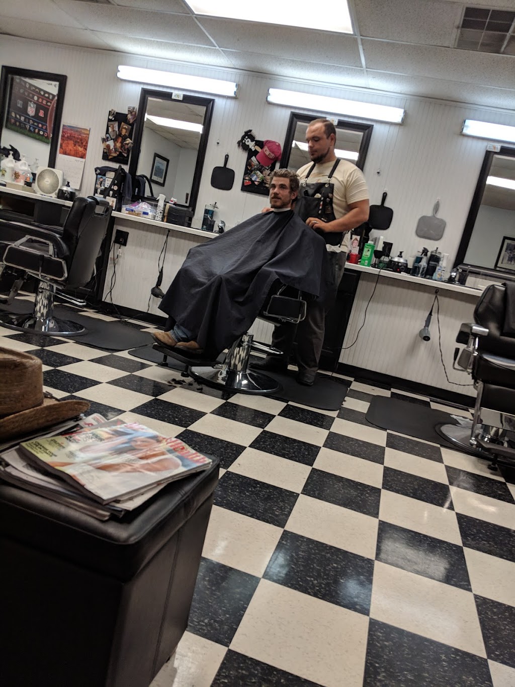 ORANGE PARK BARBER SHOP | 548 College Dr, Middleburg, FL 32068, USA | Phone: (904) 272-8677