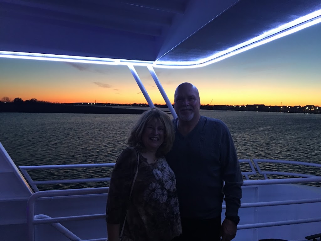 Sapphire Yacht Charters | 11 Richmond St, Freeport, NY 11520, USA | Phone: (516) 442-4614