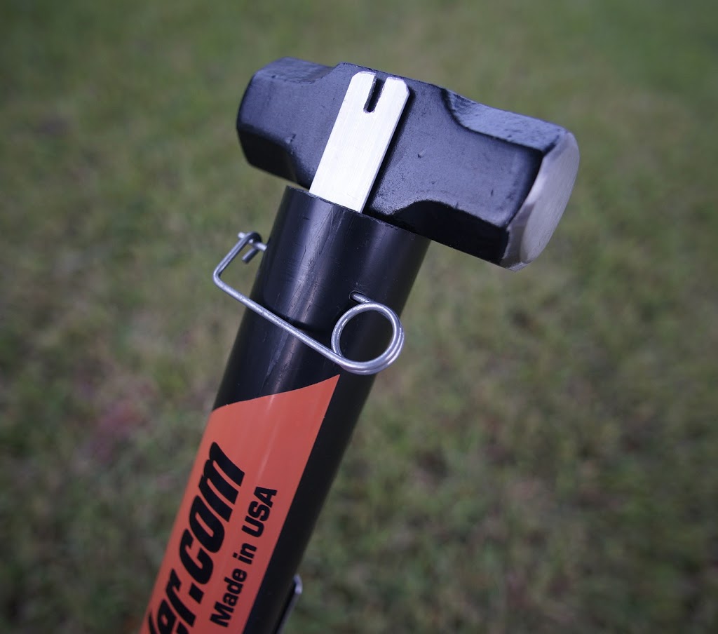 SignStapler.com - Tool For Putting Up Marketing Yard/Bandit Signs High | 1969 S Alafaya Trail Suite 169, Orlando, FL 32828, USA | Phone: (800) 775-3971