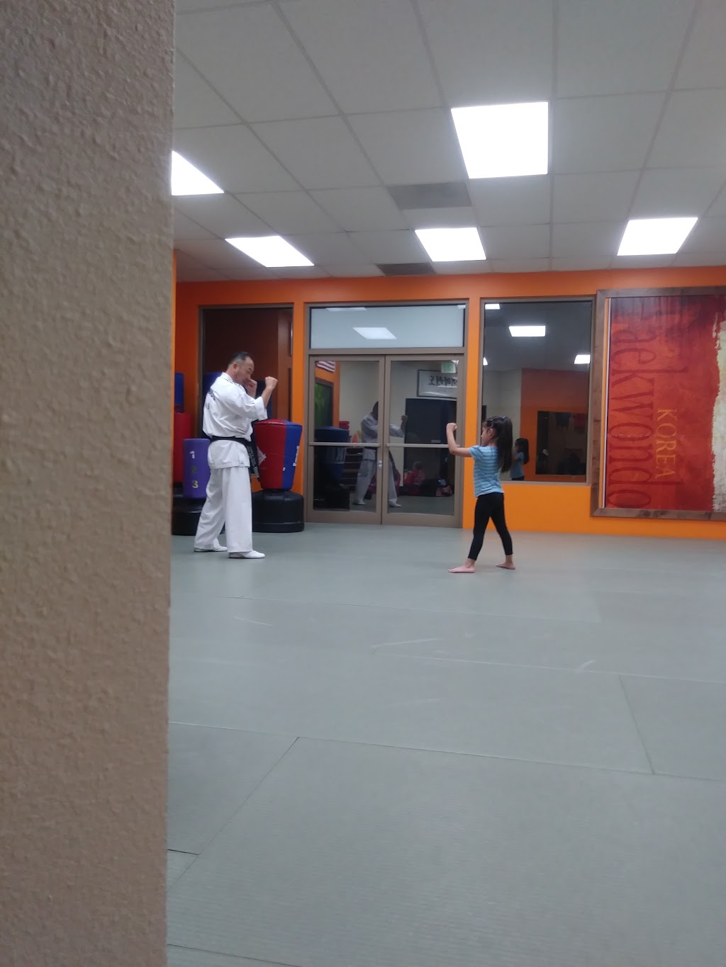 US taekwondo Center | 2363 California Ave STE 203, Corona, CA 92881, USA | Phone: (951) 817-1236