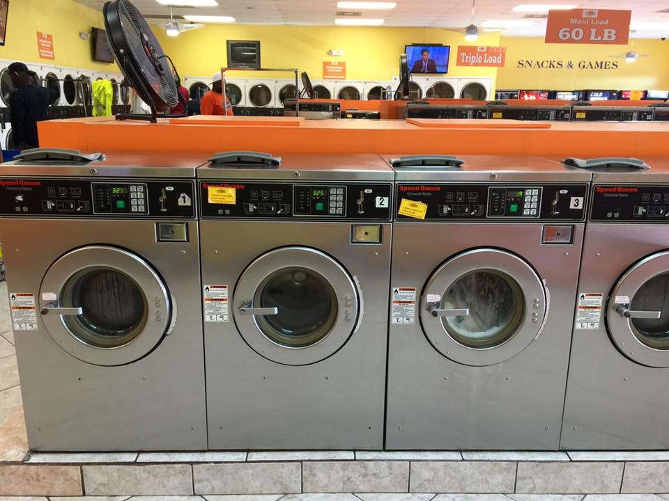 The Lost Sock Laundromart Miami Gardens | 2794 NW 167th St, Miami Gardens, FL 33056, USA | Phone: (305) 705-4378