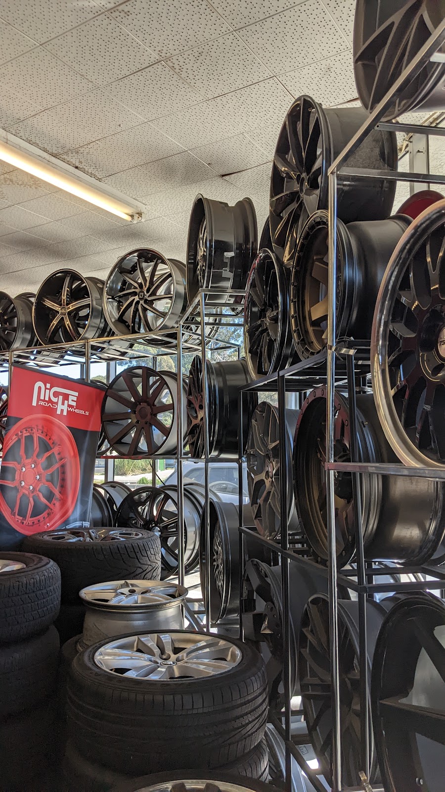 TIRE AND WHEEL MART | 24087 Mission Blvd, Hayward, CA 94544, USA | Phone: (510) 581-2200