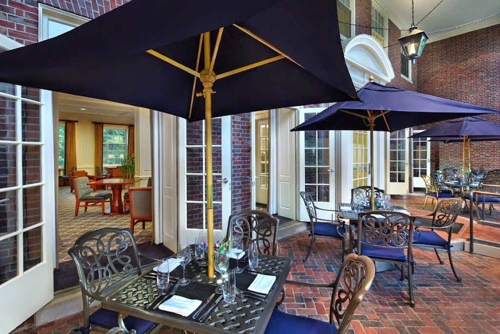 Andover Inn | 4 Chapel Ave, Andover, MA 01810, USA | Phone: (978) 775-4900