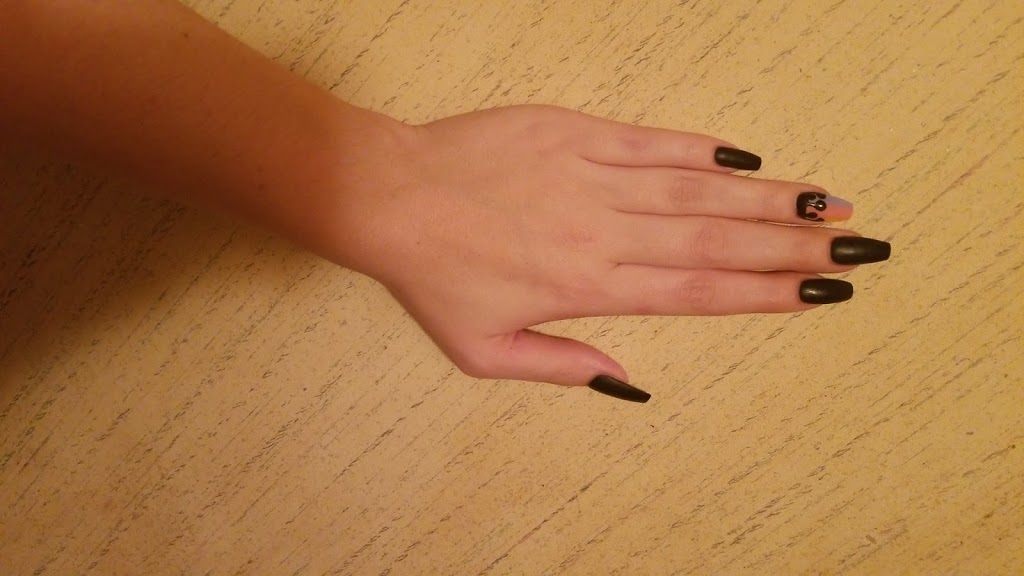 LAVIE Nails | 110 Flowers Crossroads Way #104, Clayton, NC 27527, USA | Phone: (919) 553-6066