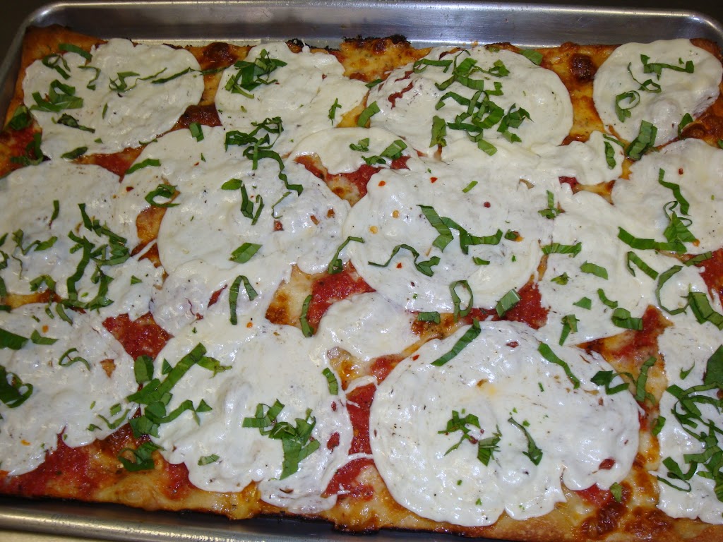 Cacciatori Pizza | 30 N Middletown Rd, Nanuet, NY 10954, USA | Phone: (845) 623-5001