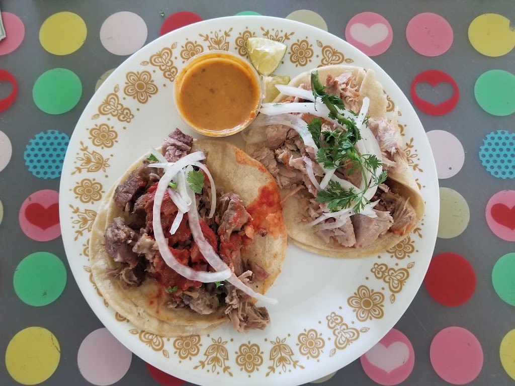 Carnitas Uruapan | 2106 W 5th St, Santa Ana, CA 92703 | Phone: (714) 953-0295