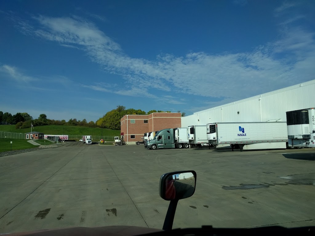 Americold Logistics Cloverleaf Massillon | 950 Cloverleaf St SE, Massillon, OH 44646, USA | Phone: (330) 833-9870