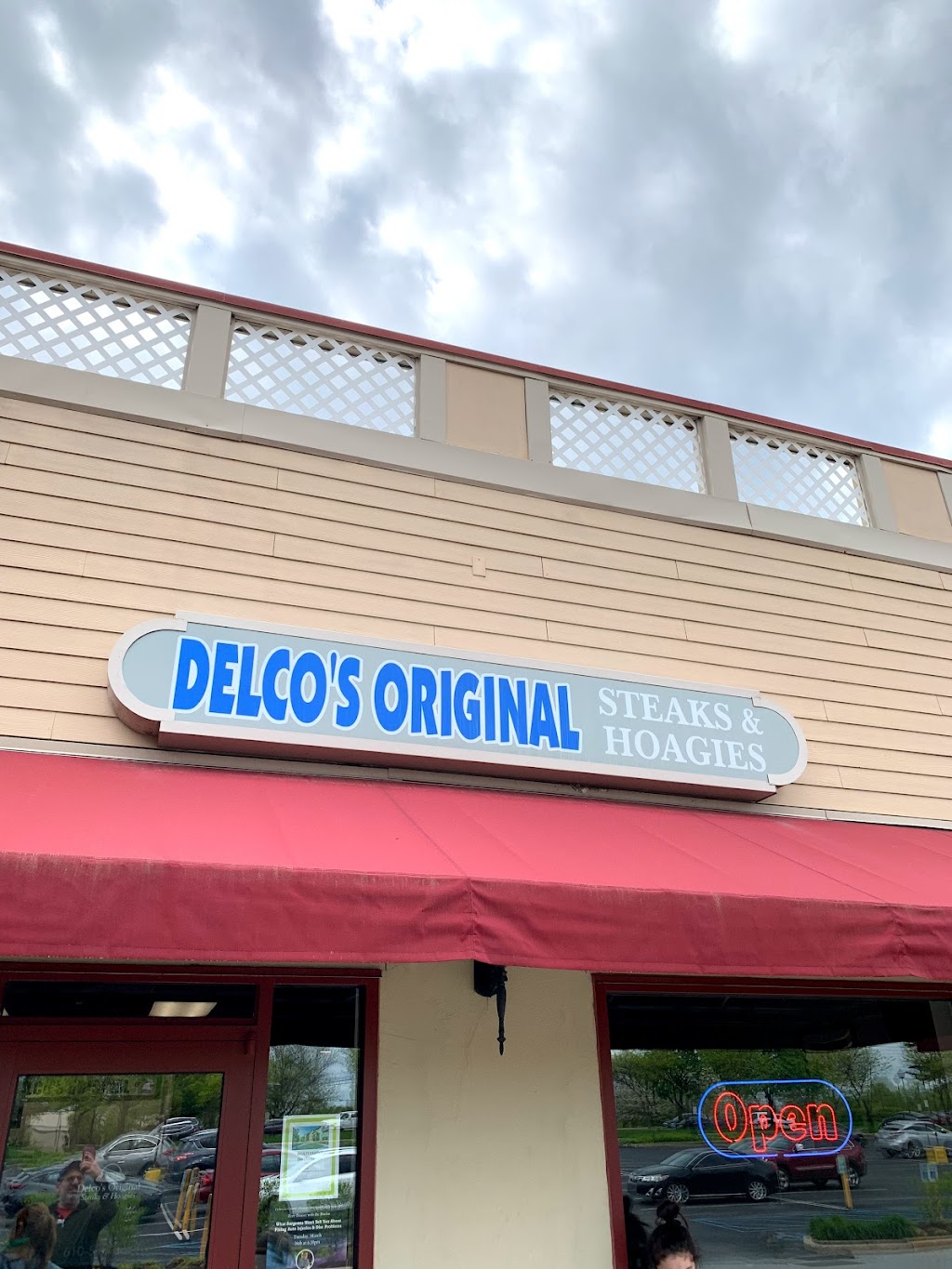 Delcos Original Steaks & Hoagies | 152 Painters Crossing, Chadds Ford, PA 19317, USA | Phone: (610) 558-8289