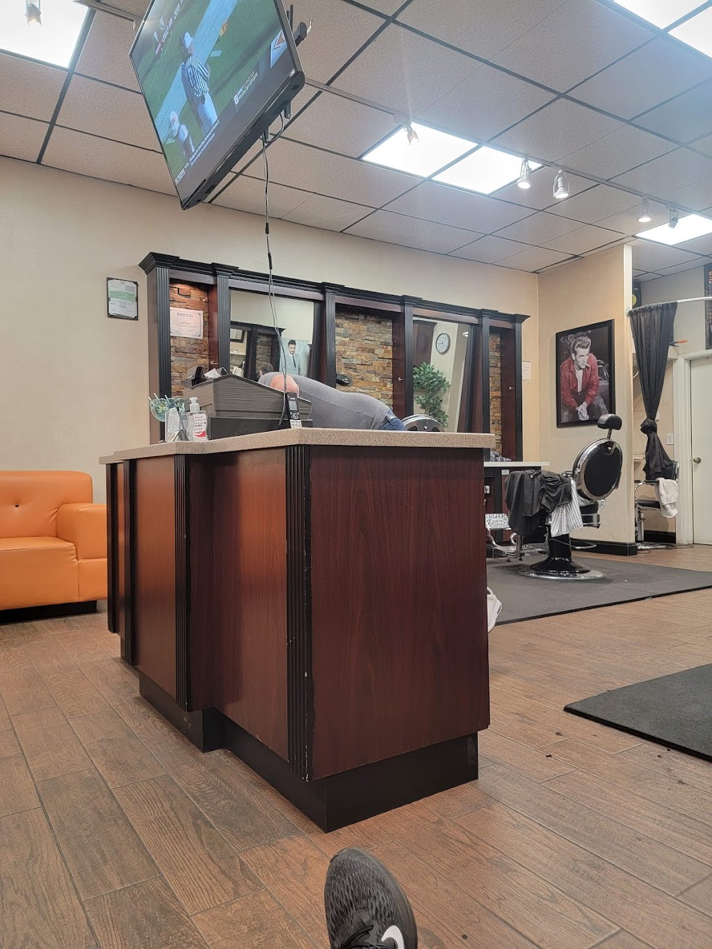 Babylon Cuts | 835 Jamacha Road, El Cajon, CA 92019, USA | Phone: (619) 447-2271