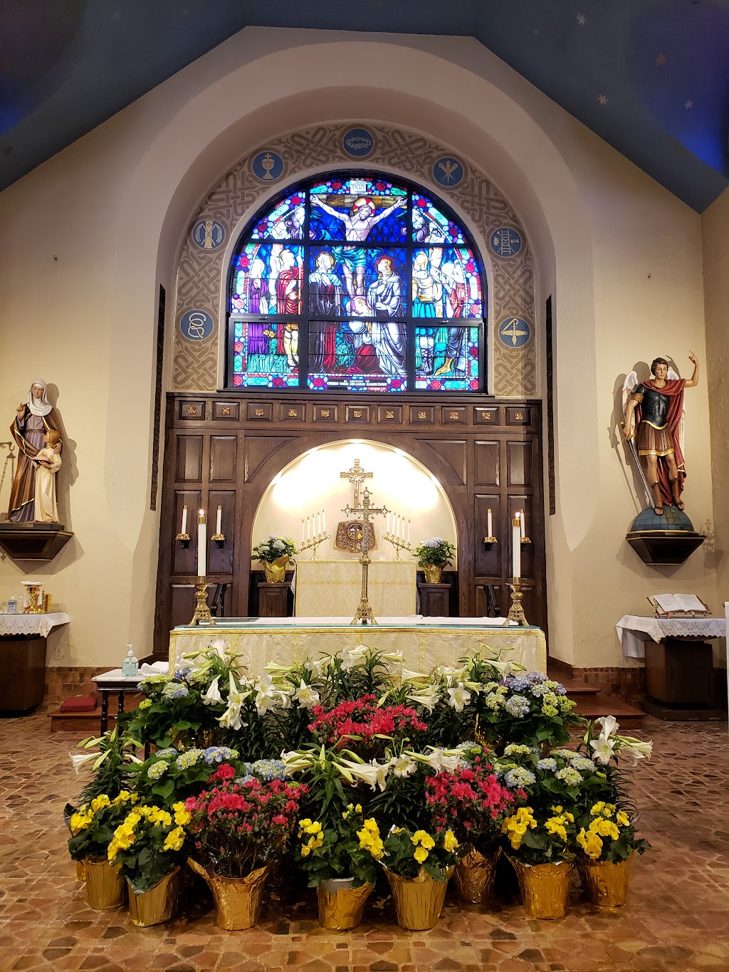 Our Lady of Lourdes Church | 65 Wright Ave, Malverne, NY 11565, USA | Phone: (516) 599-1269