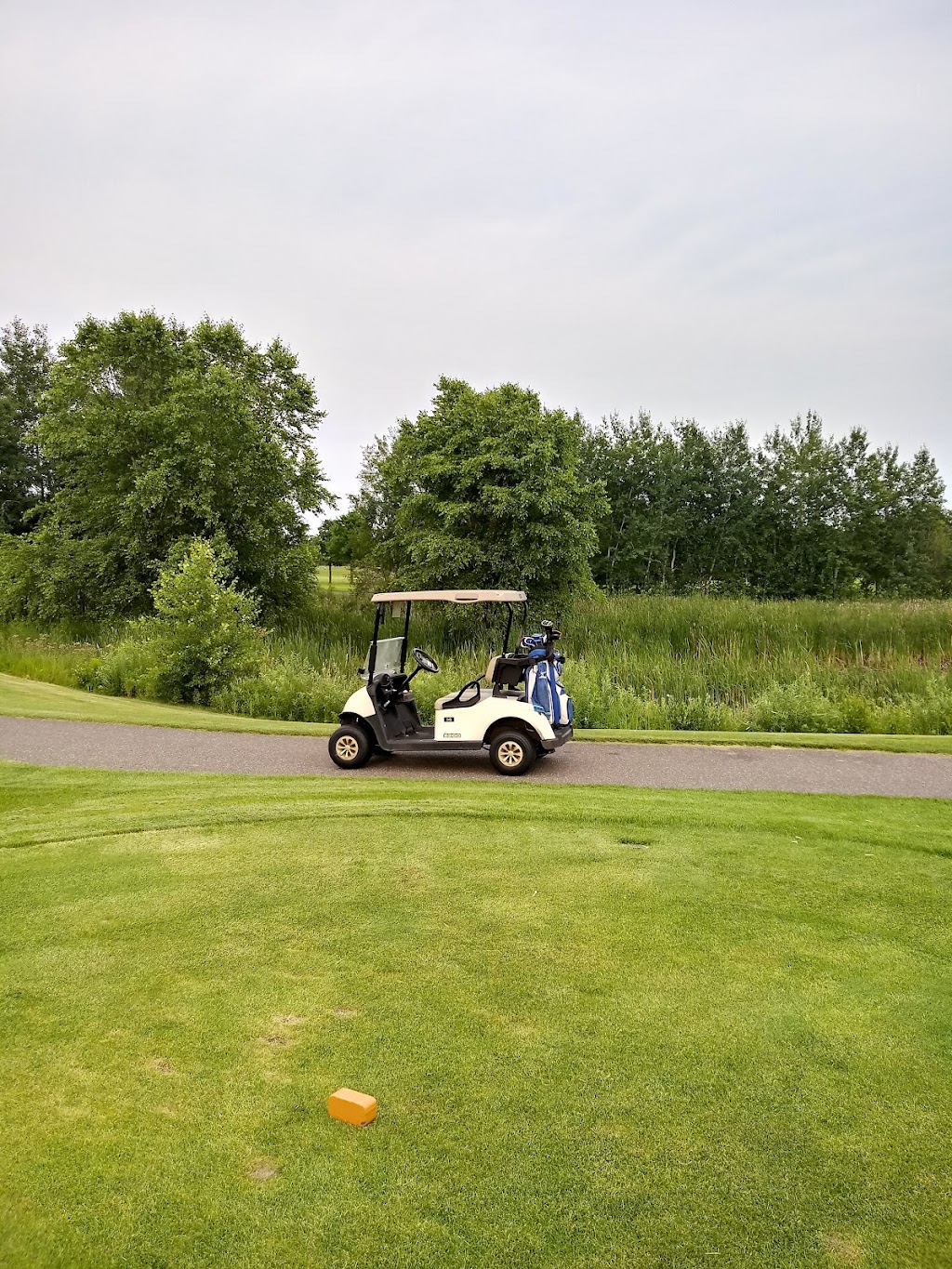 The Refuge Golf Club | 21250 Yellow Pine St NW, Oak Grove, MN 55011, USA | Phone: (763) 753-8383