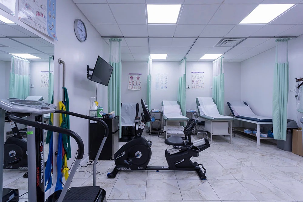 Century Medical & Dental Center Flatbush | 770 Flatbush Ave, Brooklyn, NY 11226, United States | Phone: (347) 627-3988