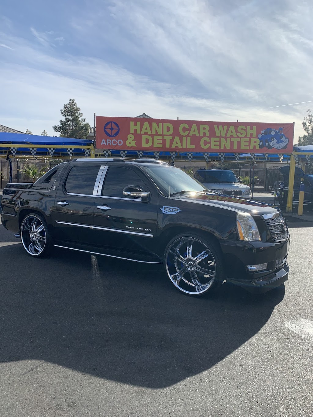 Arco Hand Car Wash | 2901 N Rancho Dr, Las Vegas, NV 89130, USA | Phone: (702) 331-6171