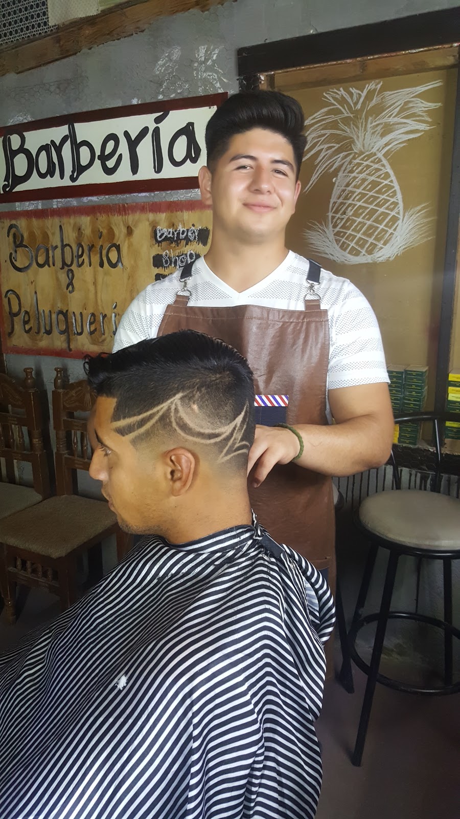 Blessed, barbería tradicional. | Calle, Crisoforo Caballero 11520, km 29, Cd Juárez, Chih., Mexico | Phone: 656 765 6769