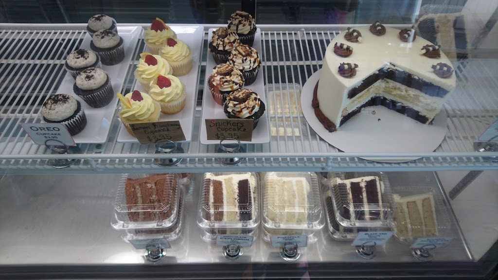 Sweet Cakes 4 U | 302 S Main St #101, Buda, TX 78610, USA | Phone: (512) 312-4594