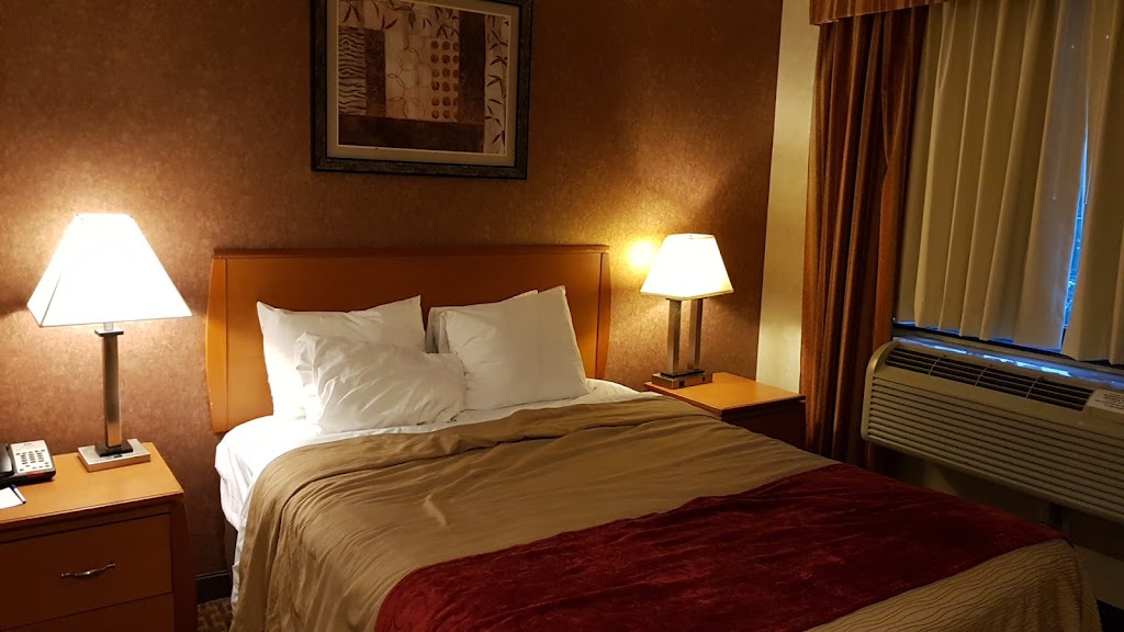 Bellerose Inn | 249-5 Jericho Turnpike, Queens, NY 11426, USA | Phone: (718) 343-4400