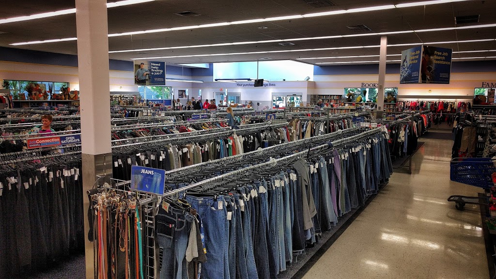 Fishers Landing Goodwill | 1200 SE 162nd Ave, Vancouver, WA 98683, USA | Phone: (360) 896-3131