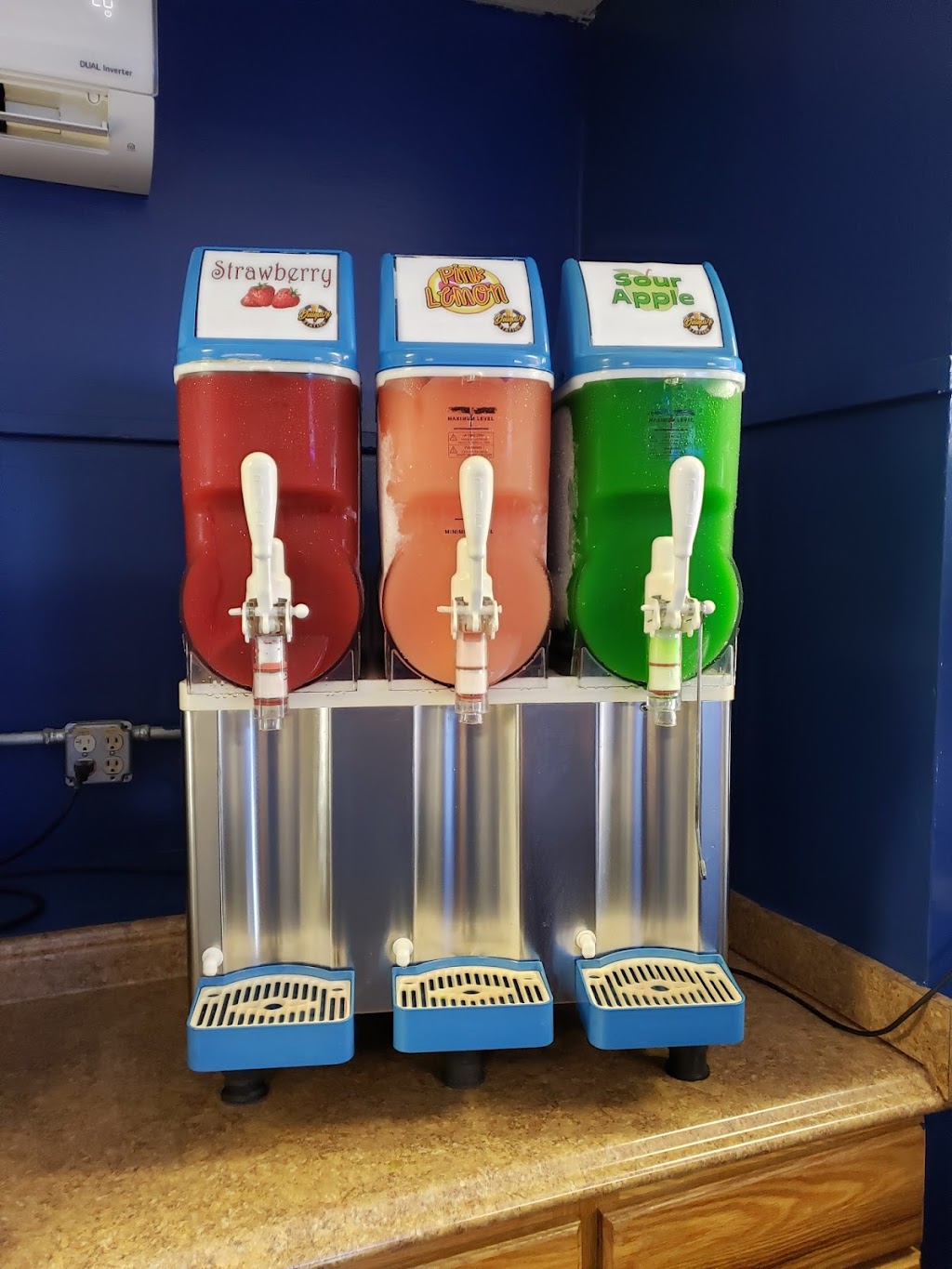 The Daiquiri Station | 247 N Hampton Rd, DeSoto, TX 75115 | Phone: (469) 747-3012