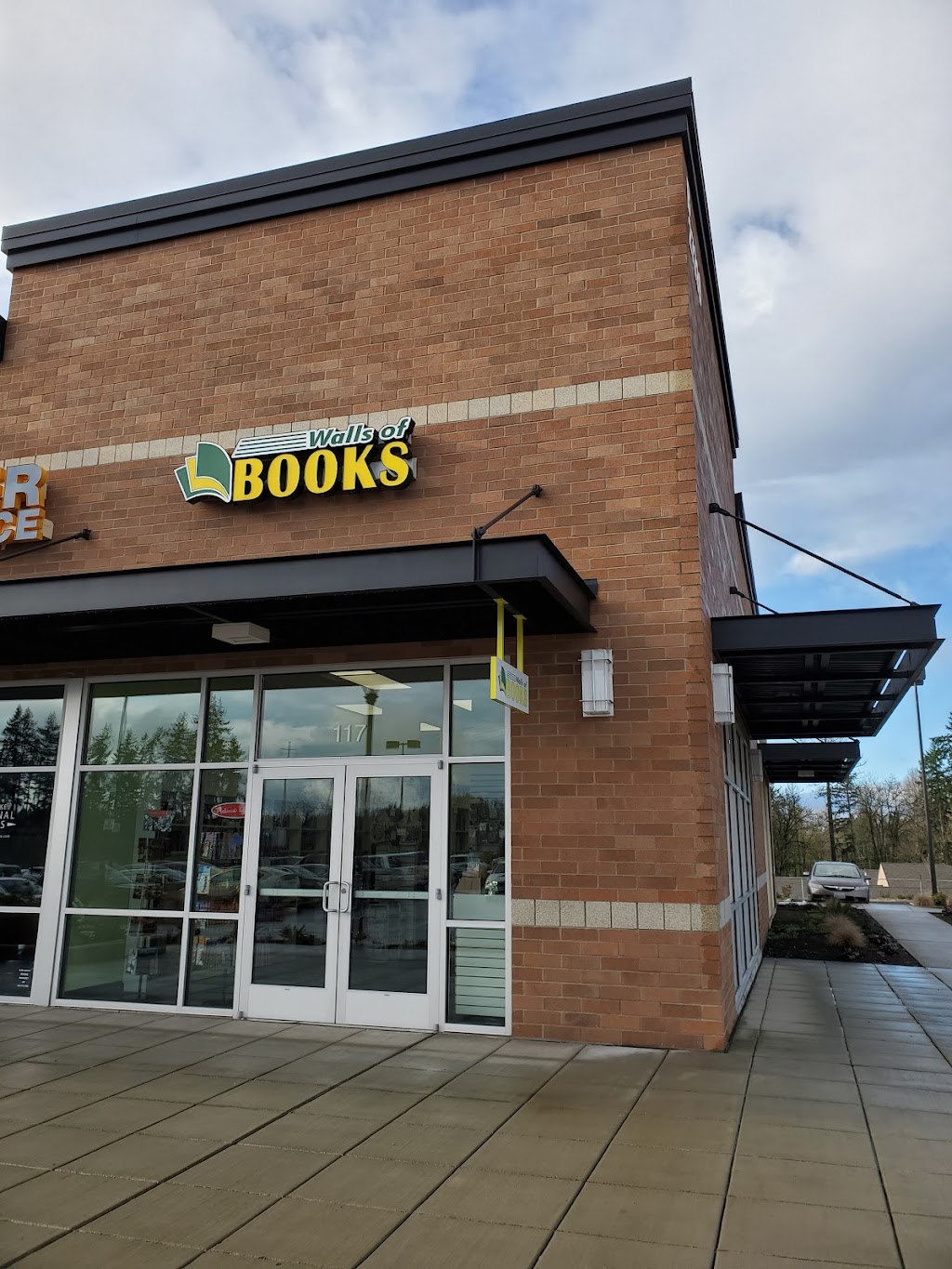 Walls of Books | 27339 Covington Way SE Suite C-2, Covington, WA 98042, USA | Phone: (253) 631-3976