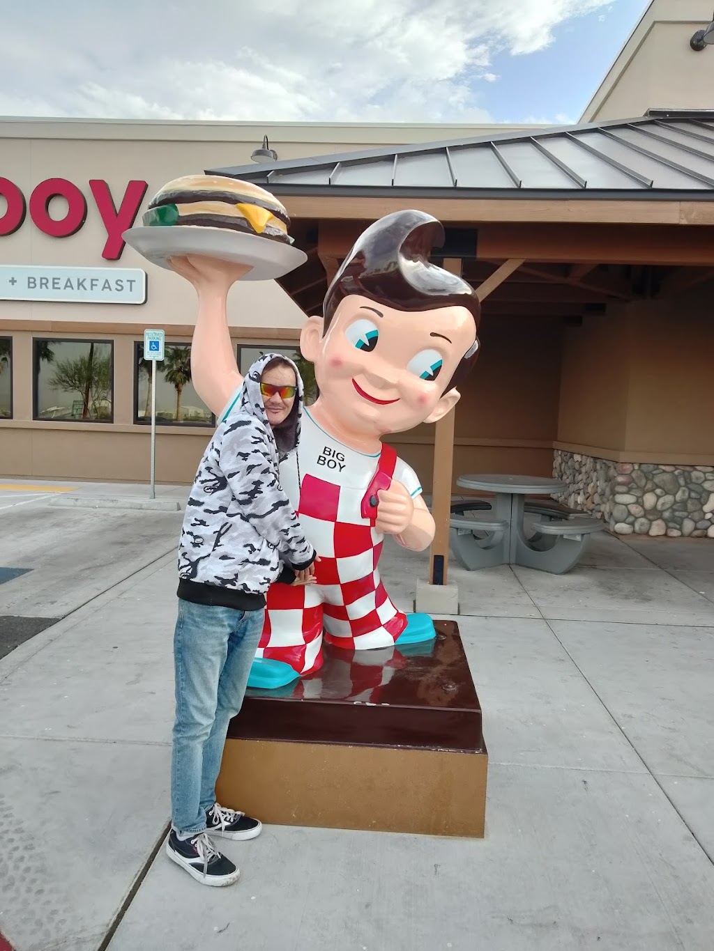 Big Boy | 225 US-95, Indian Springs, NV 89018, USA | Phone: (702) 899-5130