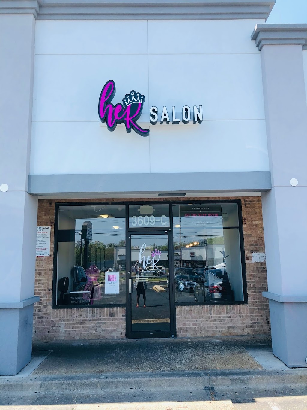 H.E.R. Crown Salon | 3609 St Barnabas Rd Suite C, Hillcrest Heights, MD 20746, USA | Phone: (240) 392-2064