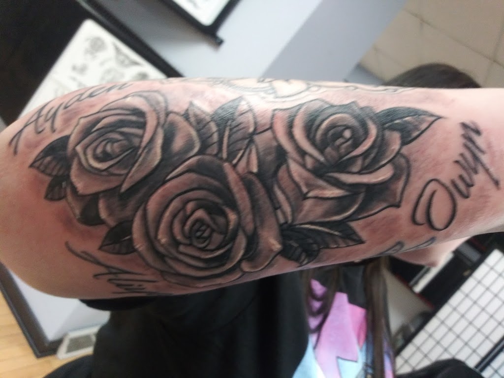 Old School Tattoo | 5606 75th St, Kenosha, WI 53142, USA | Phone: (262) 764-0672