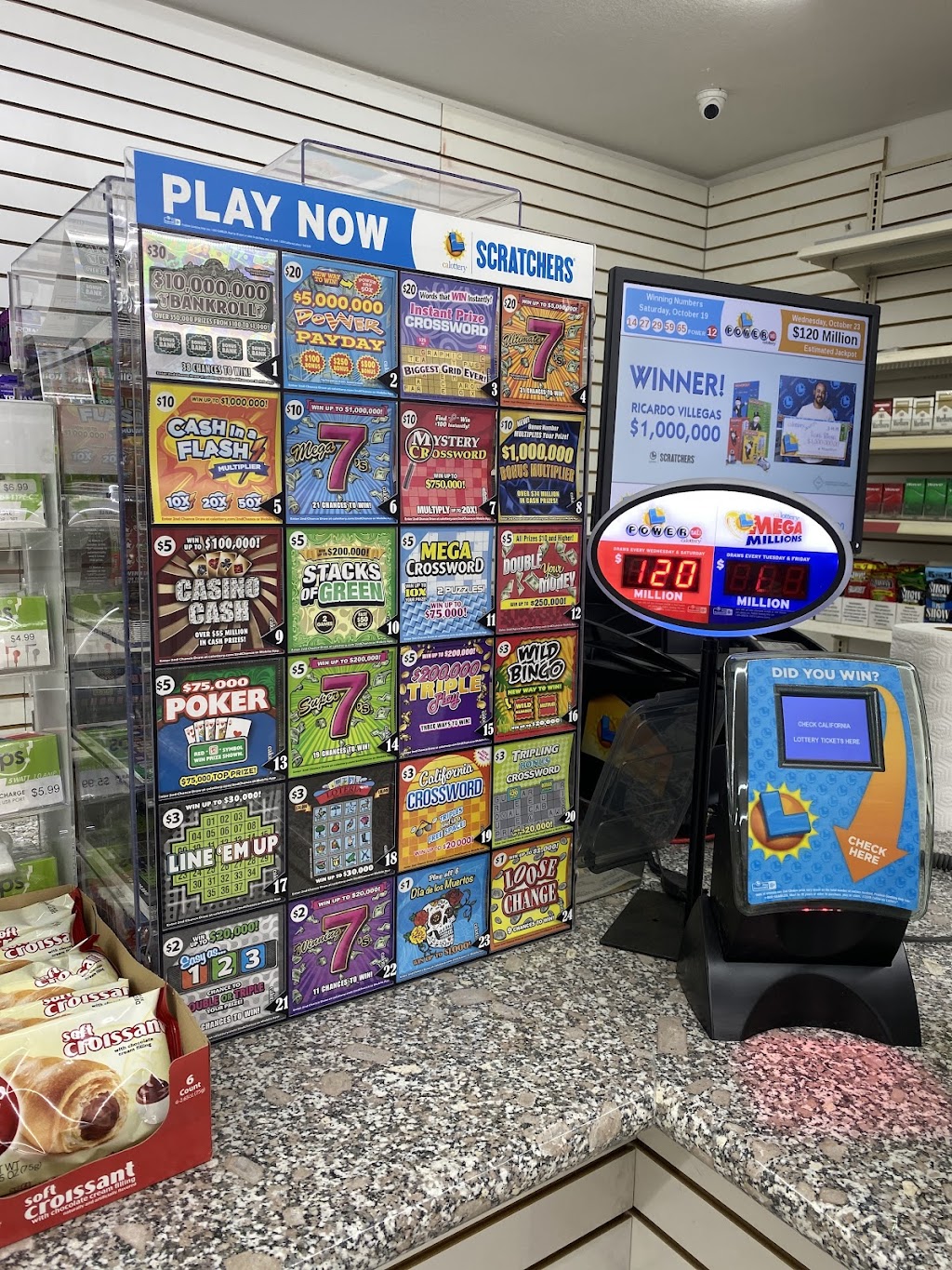 FAMILY MARKET | 8669 S Mendocino Ave, Parlier, CA 93648, USA | Phone: (559) 254-5038