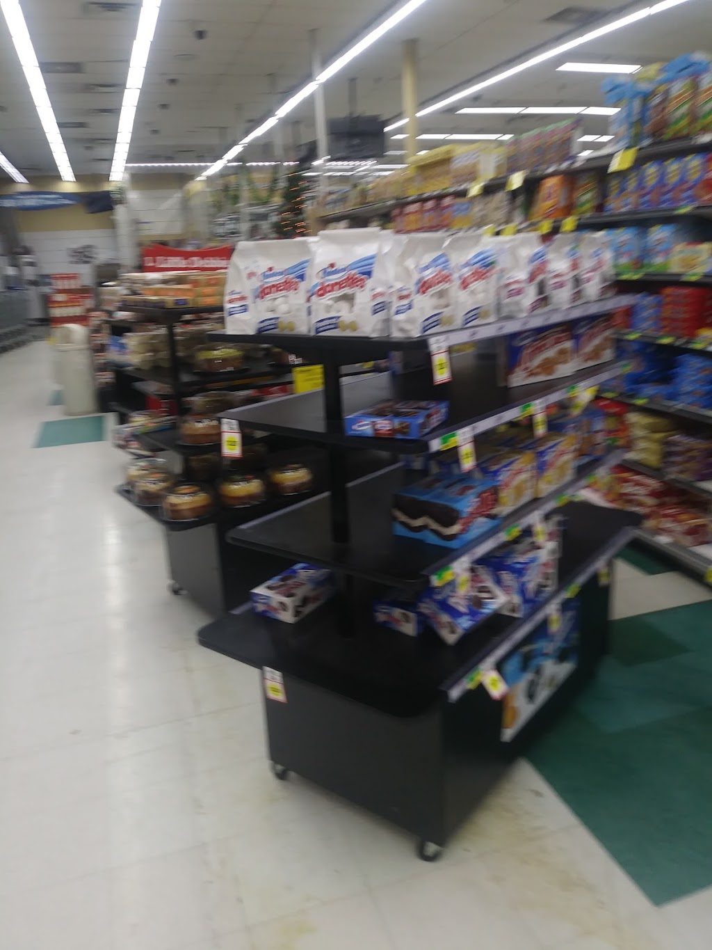 Seaway Market Place | 18330 W Chicago, Detroit, MI 48228, USA | Phone: (313) 659-2999
