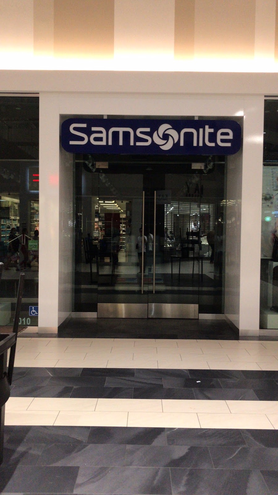 Samsonite | 1 Mills Cir Suite 1010, Ontario, CA 91764, USA | Phone: (909) 944-9208