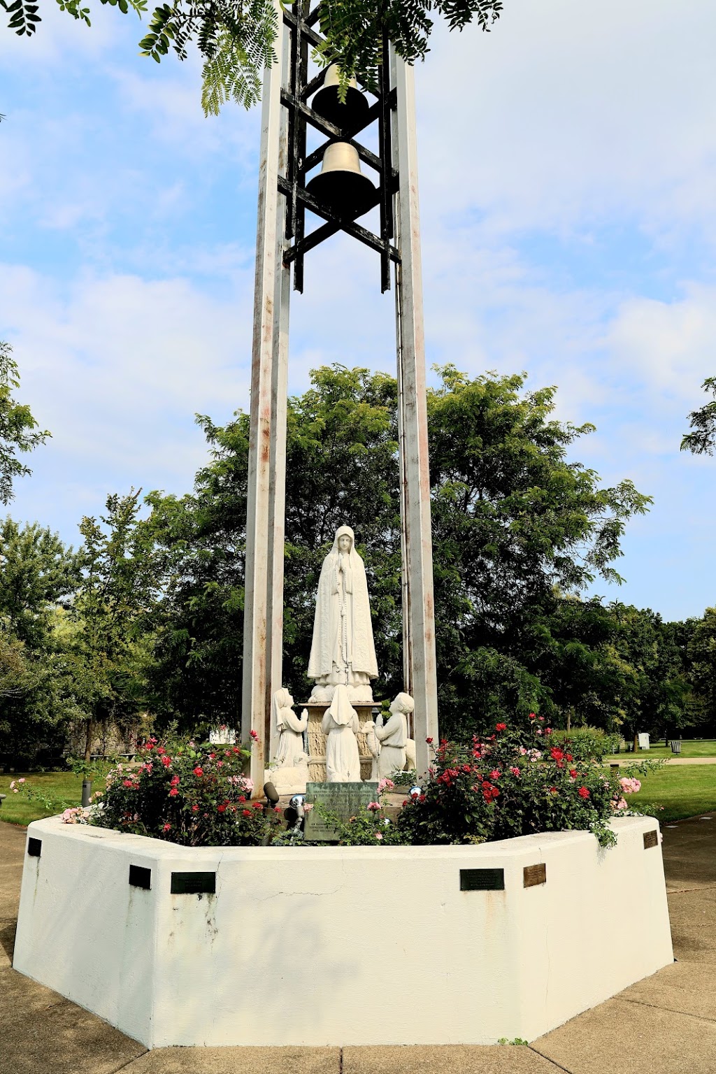 Our Lady of Fatima Shrine | 1023 Swann Rd, Youngstown, NY 14174, USA | Phone: (716) 754-7489