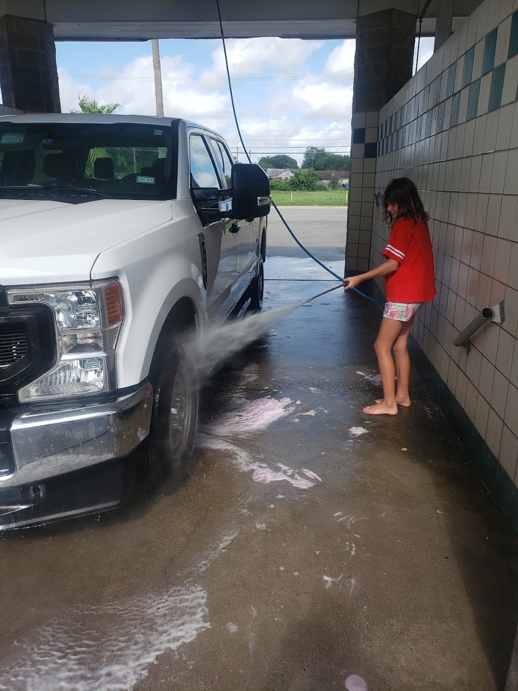 Astromatic Car Wash | 201 S Texas Blvd, Alice, TX 78332, USA | Phone: (361) 664-8002