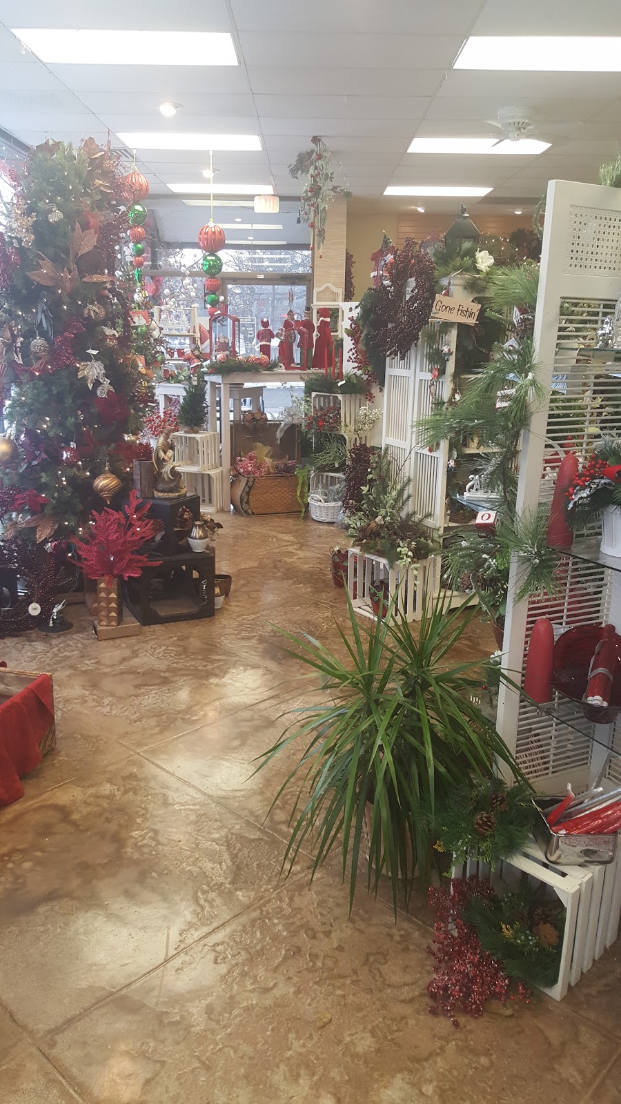 Lopshire Flowers | 2211 Maplecrest Rd, Fort Wayne, IN 46815, USA | Phone: (260) 493-1581