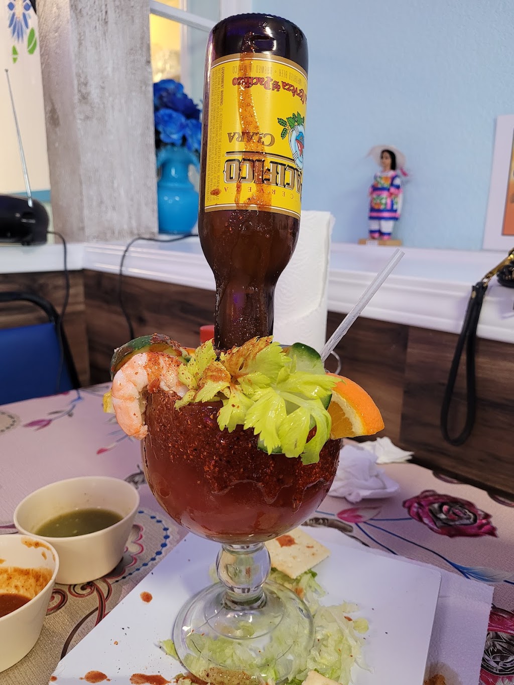 La Flor Oaxaqueña LLC Restaurant | 12889 CA-145 Suite 3, Madera, CA 93637, USA | Phone: (559) 664-8331