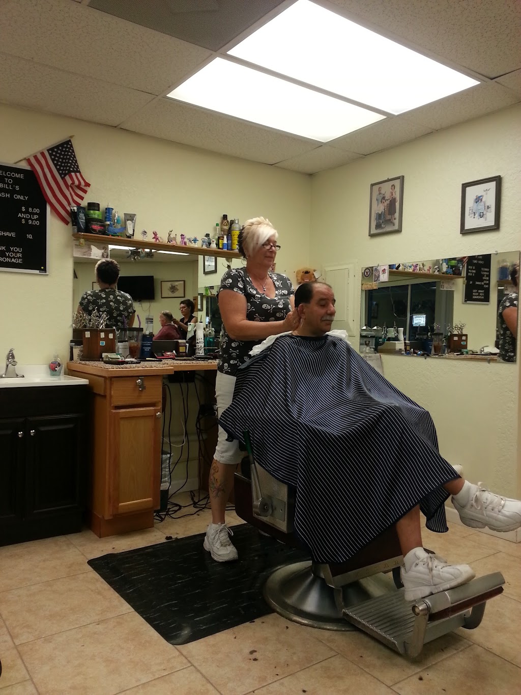 Robert Your Barber At the County Line Barbershop | 12406 County Line Rd, Spring Hill, FL 34667, USA | Phone: (727) 288-4508