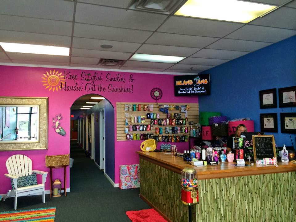 Island Tans | 2785 Charlotte Hwy #5, Mooresville, NC 28117, USA | Phone: (704) 664-1508