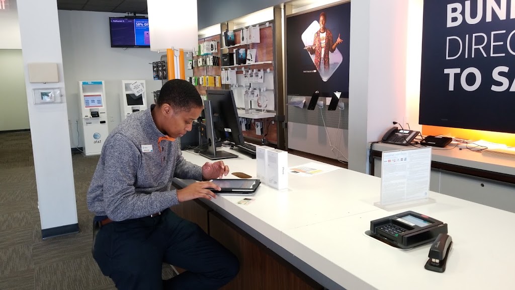 AT&T Store | 117 Pavilion Pkwy Suite B, Fayetteville, GA 30214, USA | Phone: (678) 817-6000