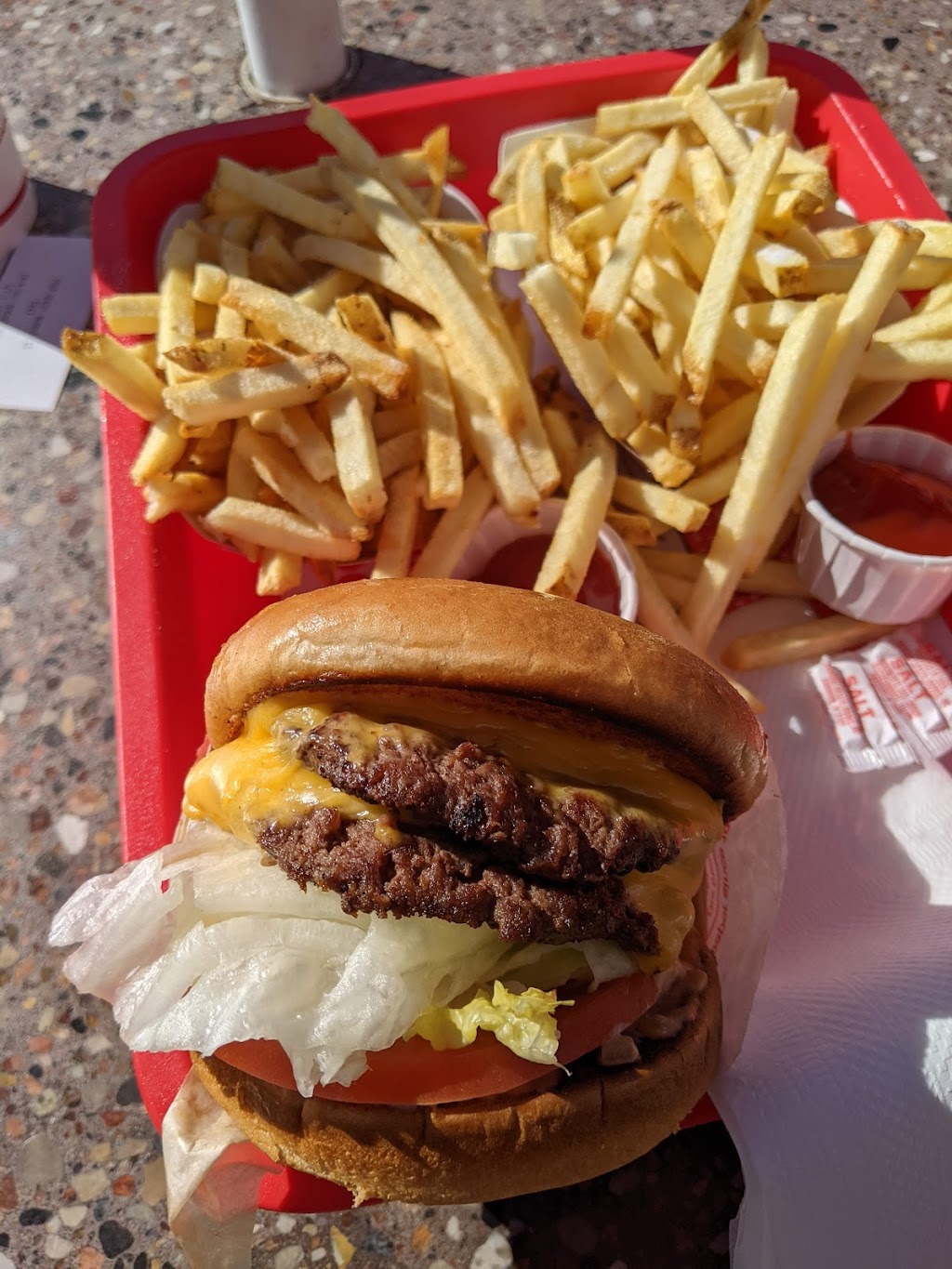 In-N-Out Burger | 1020 Olive Dr, Davis, CA 95616, USA | Phone: (800) 786-1000