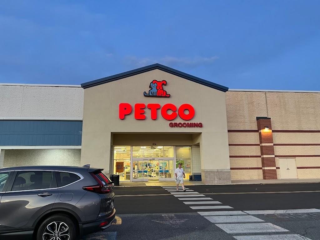 Petco B, 6631 Ritchie Hwy Spc G9a, Glen Burnie, MD 21061, USA