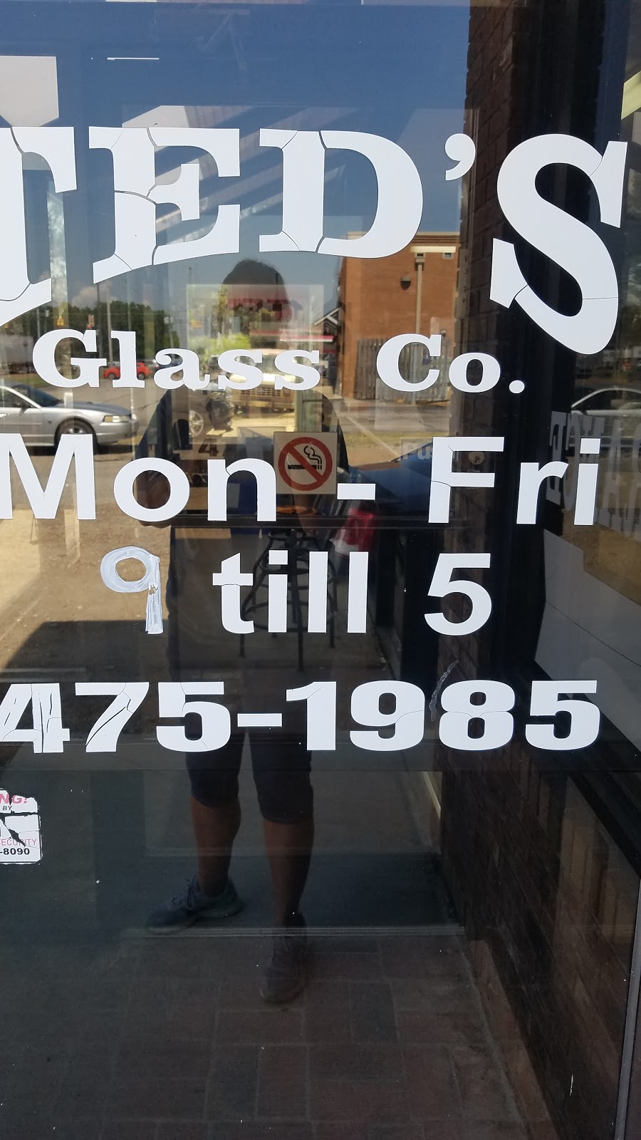 Teds Glass Co | 127 Industrial Rd N # 1, Covington, TN 38019, USA | Phone: (901) 475-1985
