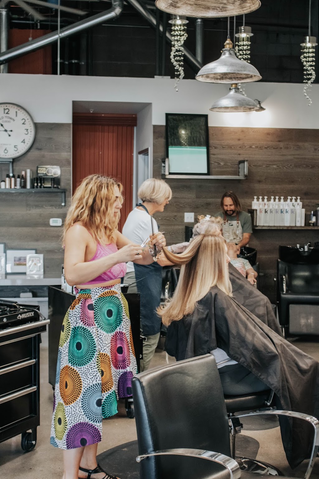 Snip Salon and Gallery | 31313 N Scottsdale Rd suite a 150, Scottsdale, AZ 85266, USA | Phone: (480) 534-5664