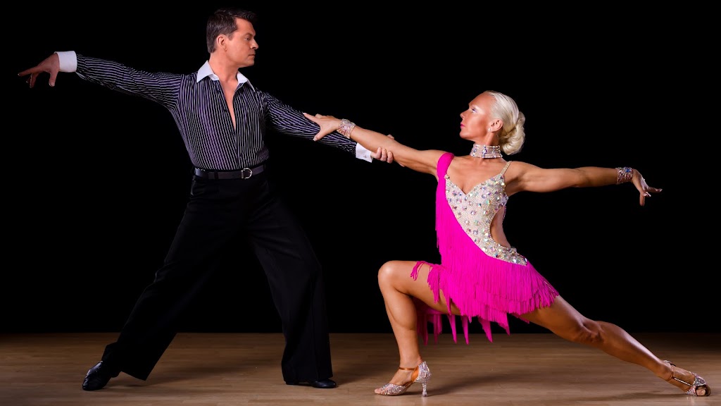 Quick Quick Slow Ballroom Dance Studio | 455 US-9, Englishtown, NJ 07726, USA | Phone: (732) 617-2442