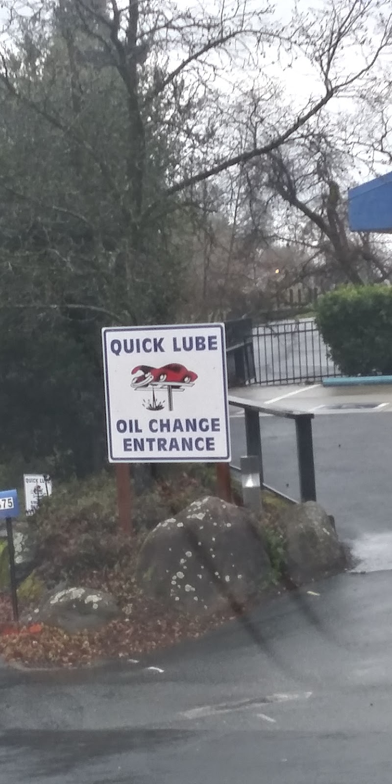 Quick Lube Services Center | 875 Marguerite Mine Rd, Auburn, CA 95603, USA | Phone: (530) 887-8158