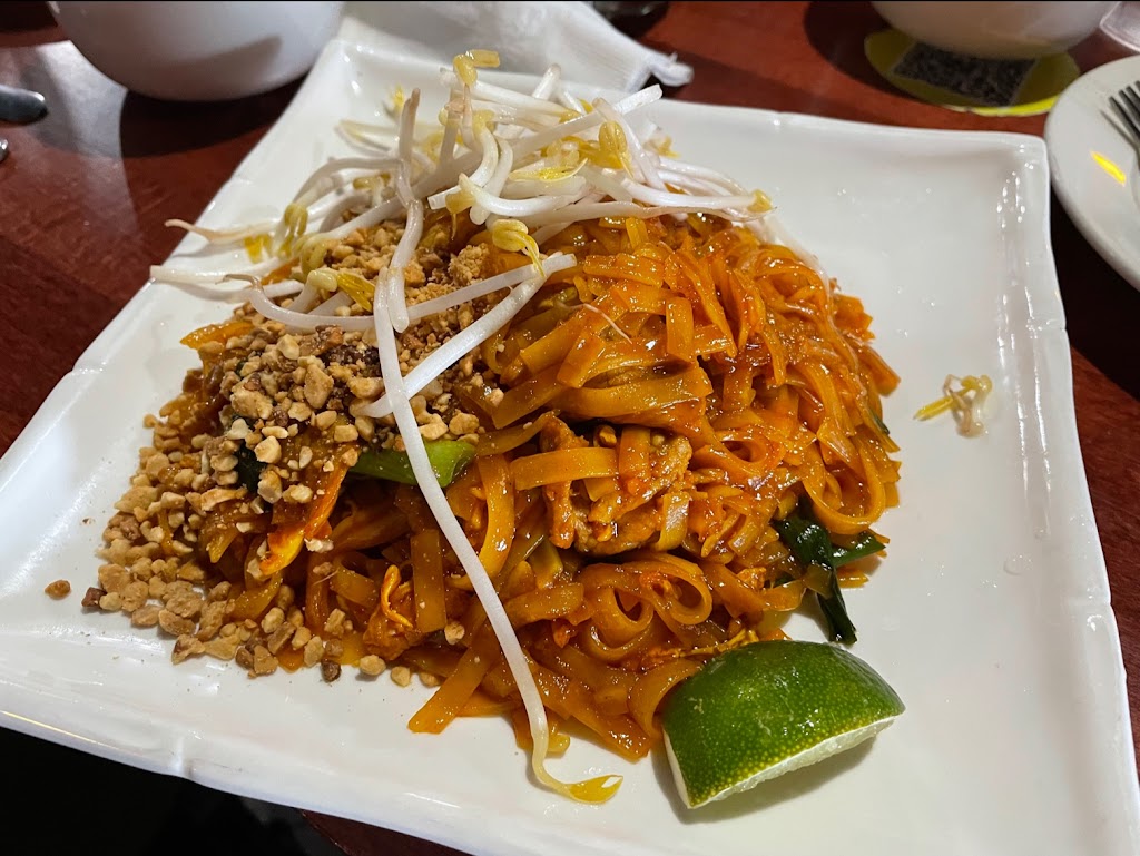 Sikhay Thai Lao Restaurant & Boba Tea & Pho | 3301 NE 28th St, Fort Worth, TX 76111, USA | Phone: (817) 838-6199