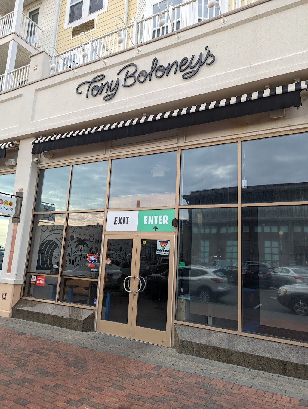 Tony Boloney’s Pier Village | 72 Ocean Ave N, Long Branch, NJ 07740, USA | Phone: (732) 963-8629